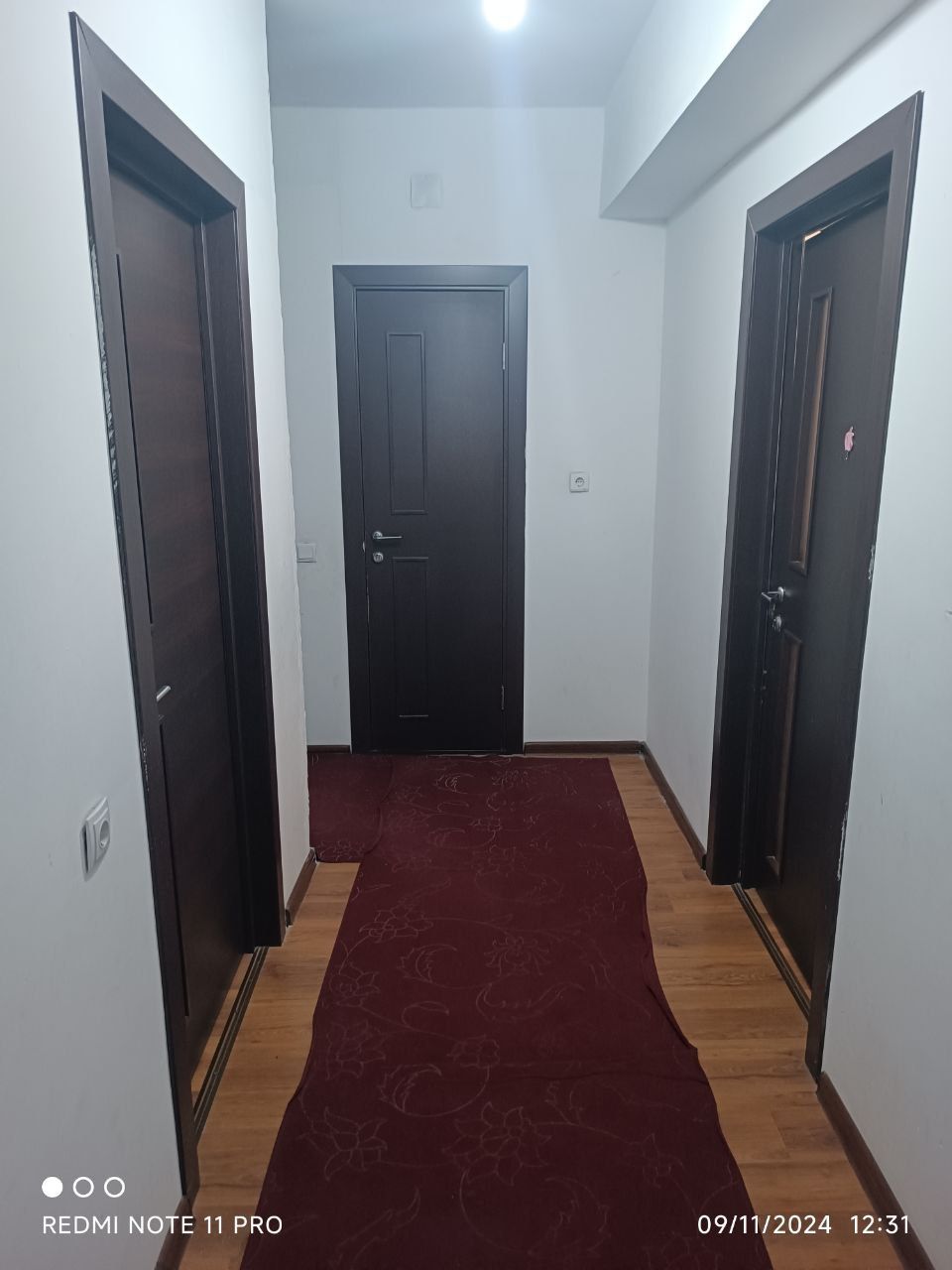 Yangi yol shahar massivda Dom arendaga