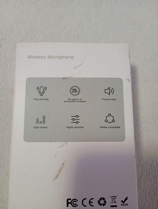 Lavalieră/microfon wireless/100lei