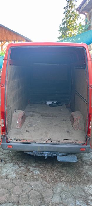 Vând Mercedes Benz sprinter 311