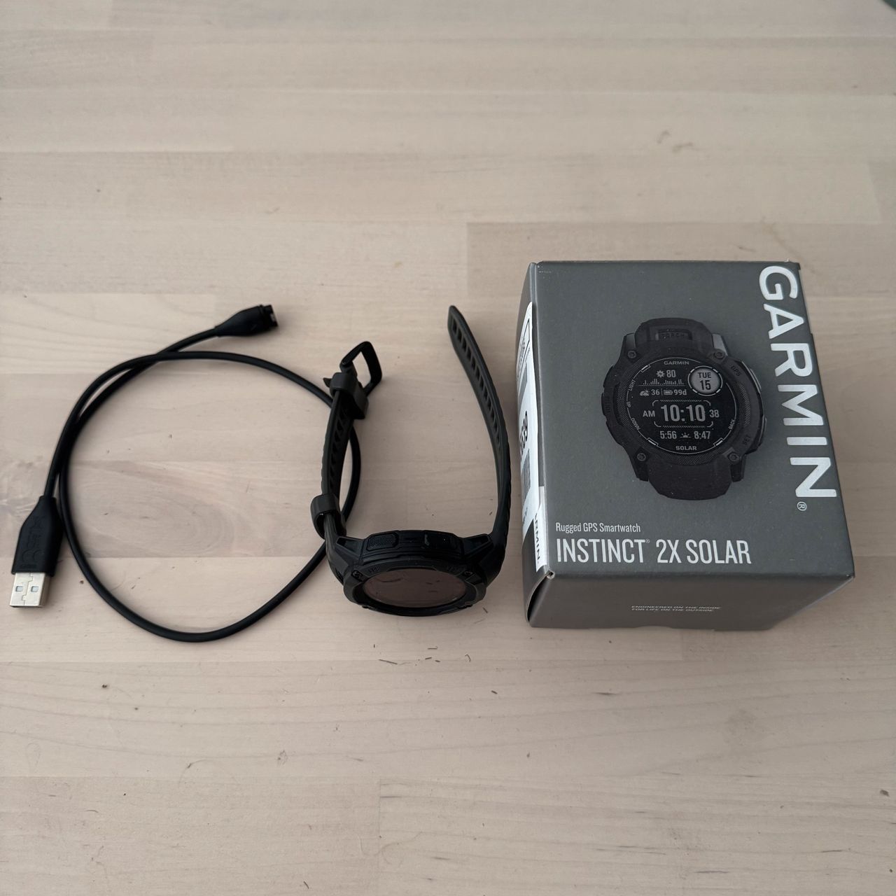 Перфектен ,Garmin Instinct 2x solar,гаранция, бартер