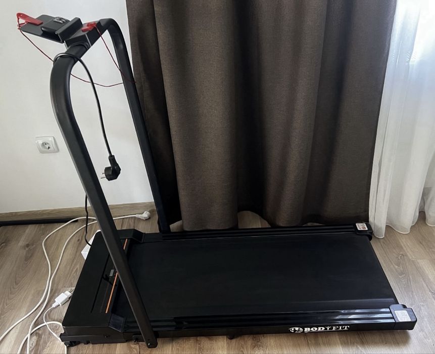 Banda de alergat electrica