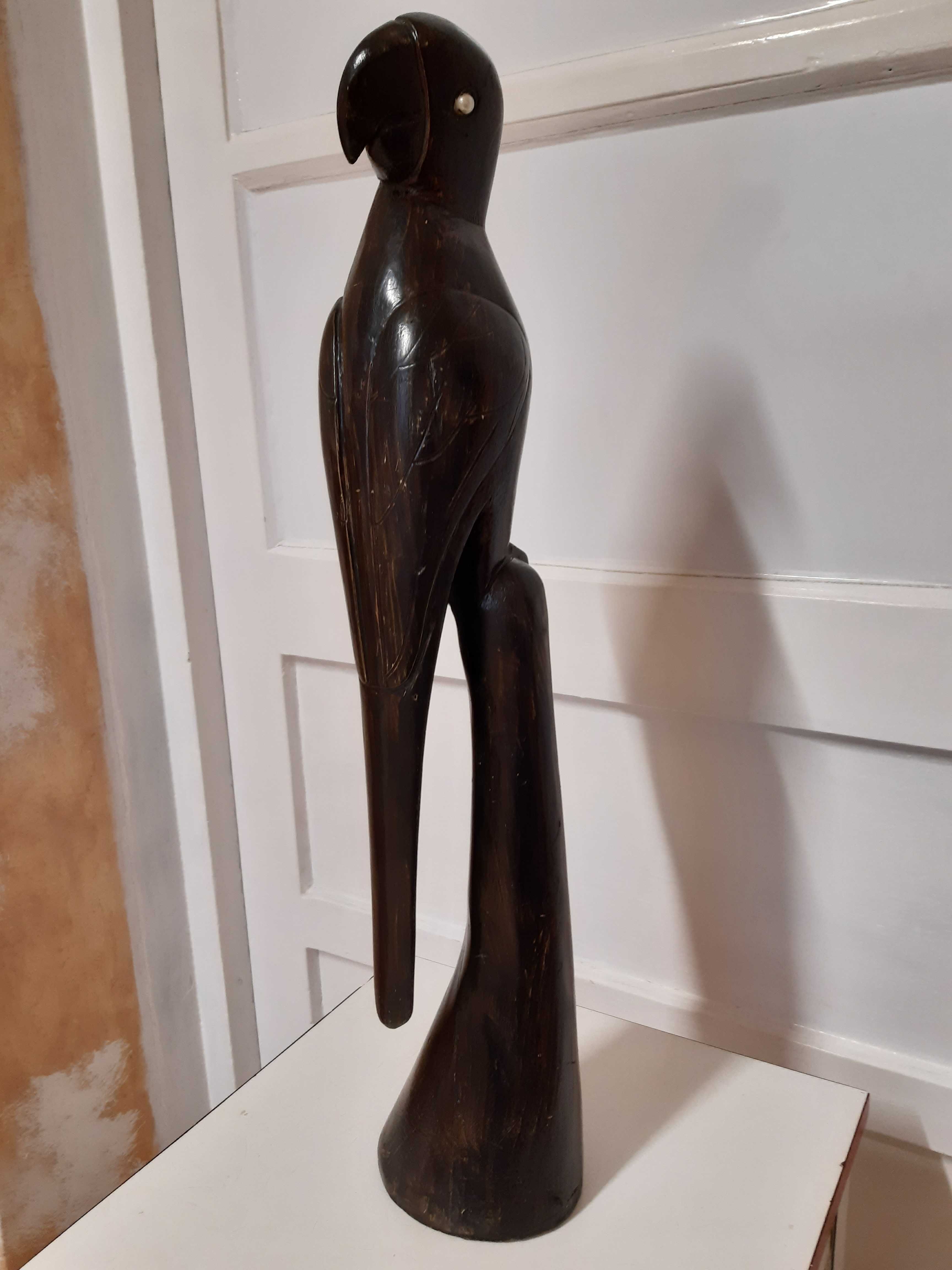 Papagal sculptat in lemn usor, inaltime 59cm,