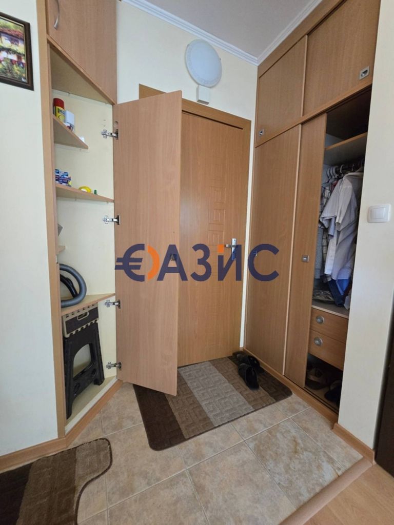 Продава се Едностаен апартамент в Несебър - 48 кв.м за 1313 €/кв.м - Снимка #5