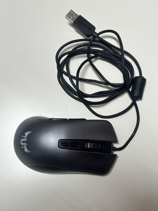 PC Gaming i7 + GTX 1070 Ti (AIO) + Monitor ASUS + Tastatură + Mouse