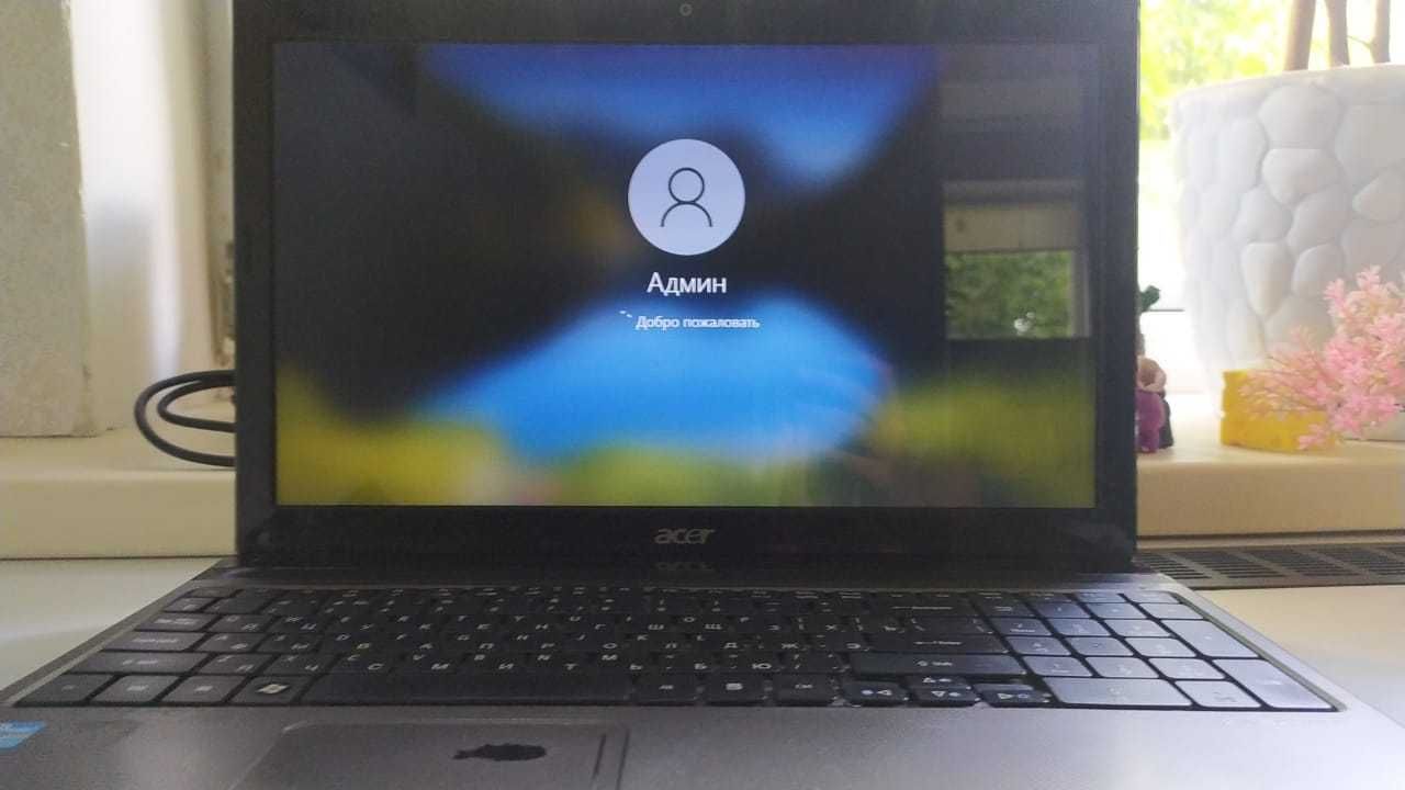 ПРОДАМ ноутбук aser