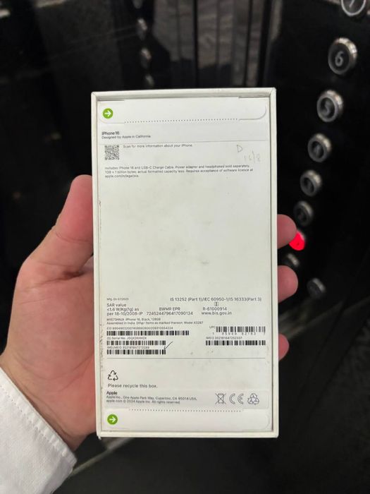Новый • iPhone 16 128gb (савдолашаман)