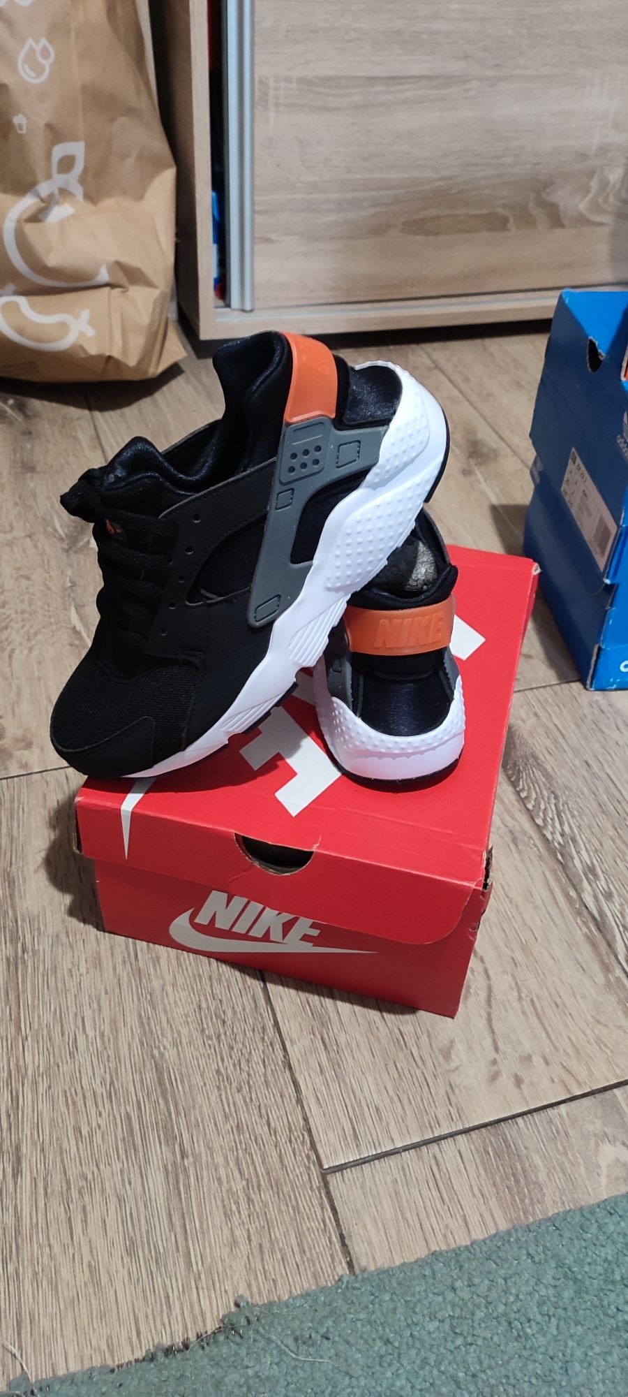 Nike huarache marime 39 fit 38.5