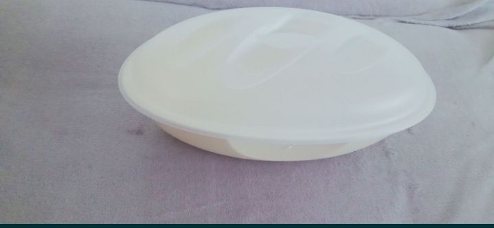 Хлебница новая , красивая