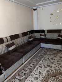 диван в зал продается
