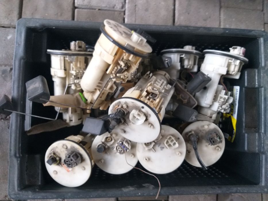 Lexus ES300 Toyota Windom бензостанция бензонасос 01-06