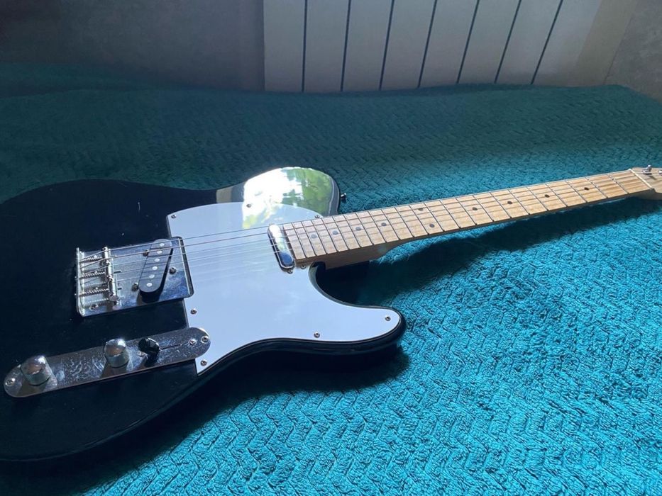 Продам Электрогитару