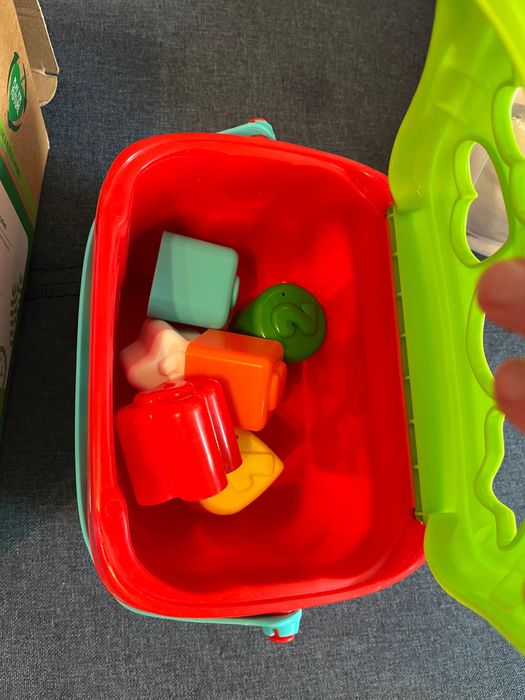 Подпори за бебе и възглавничка за коремче