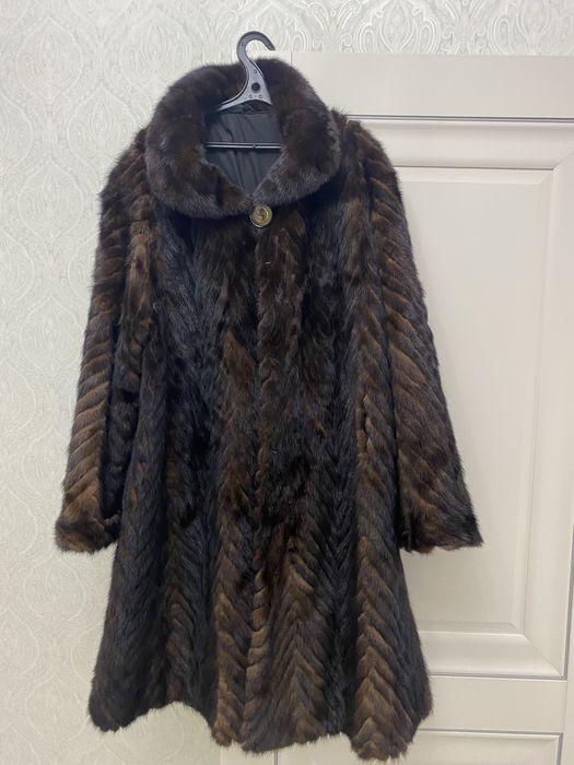 Продам норковую шубу