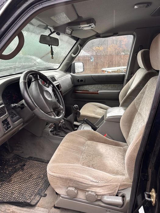 Nissan Patrol 3.0 Diesel cu carte de Ro N1