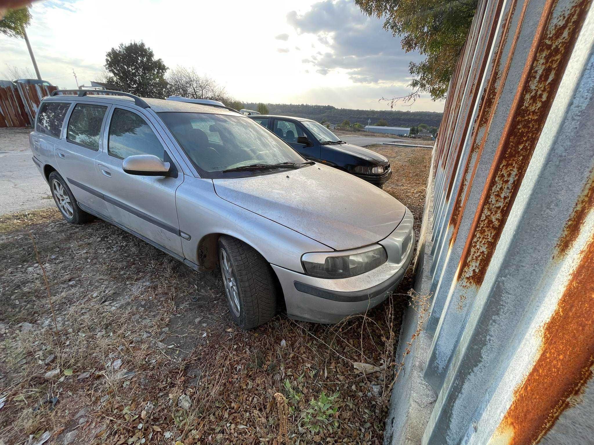 volvo v70 2.4 i на части волво в70