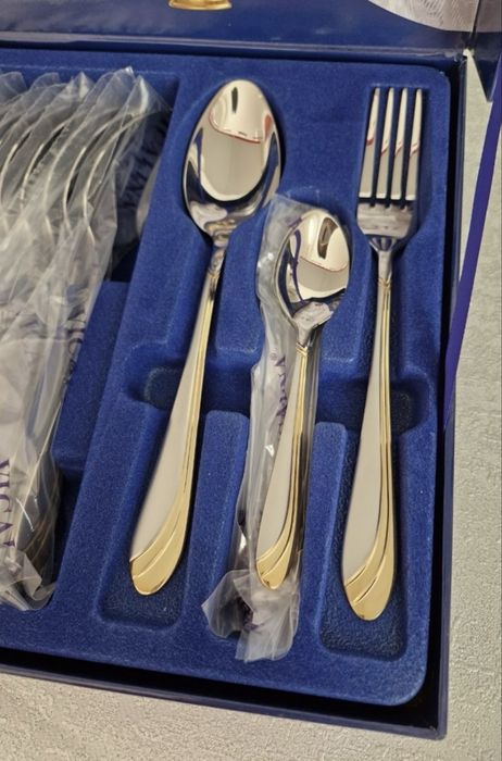 Набор столовых приборов