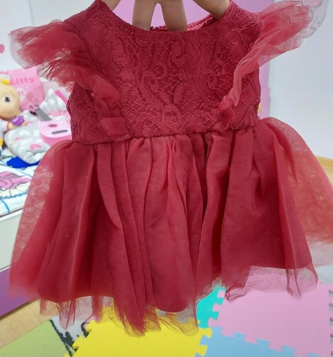 Rochita eleganta 62-68 cm