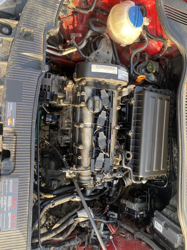 Calculator motor Seat Ibiza 6j 1.4 benzină BXW