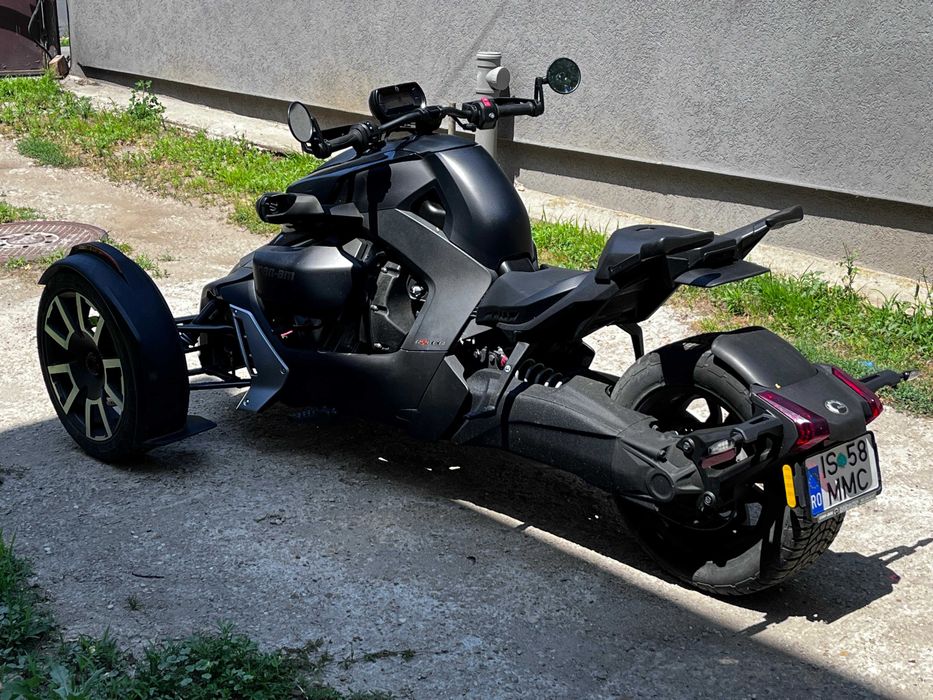 Can am Ryker 900