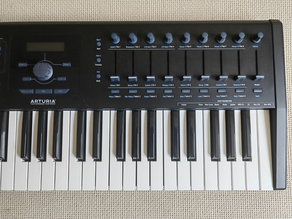 Arturia Keylab mkII 61 клавиша, Миди клавиатура Черна