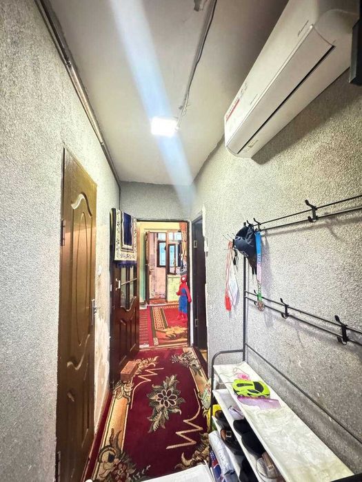 СВОЯ, Чиланзар-8 кв 2/5/5 балкон 1,5х3, ГАЛЕРЕРЕЙКА.