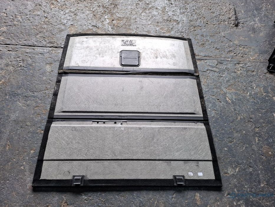 Mocheta portbagaj  VOLKSWAGEN PASSAT Variant 3C5 2005 - 2011 TDI BMP 3C9863463J