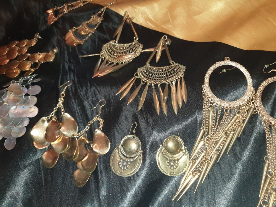 Бутикови бижута! Бъдете неповторима!