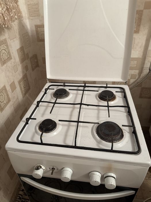Газовая плита рабочая