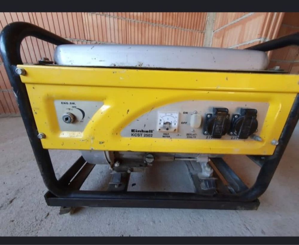 Vând generator Einhell