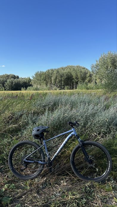 Продам велосипед Giant Talon 2 (2022)