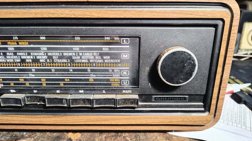 Старо радио Grundig rf 611b