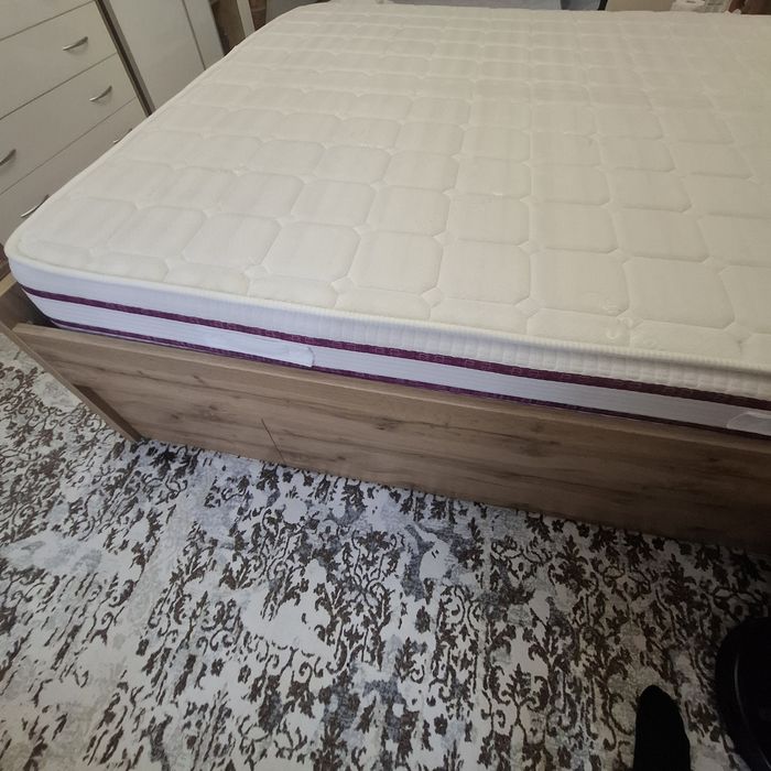 Матрак с размери 180/200см. ISleep