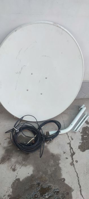 Продам параболическую антенну