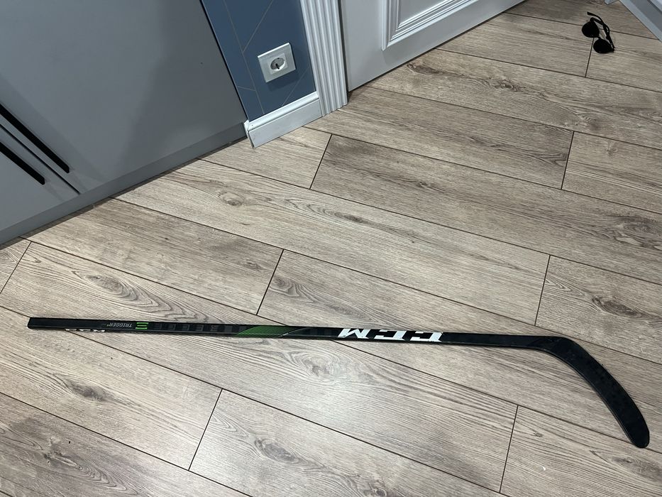 Продам клюшку Trigger 4 pro