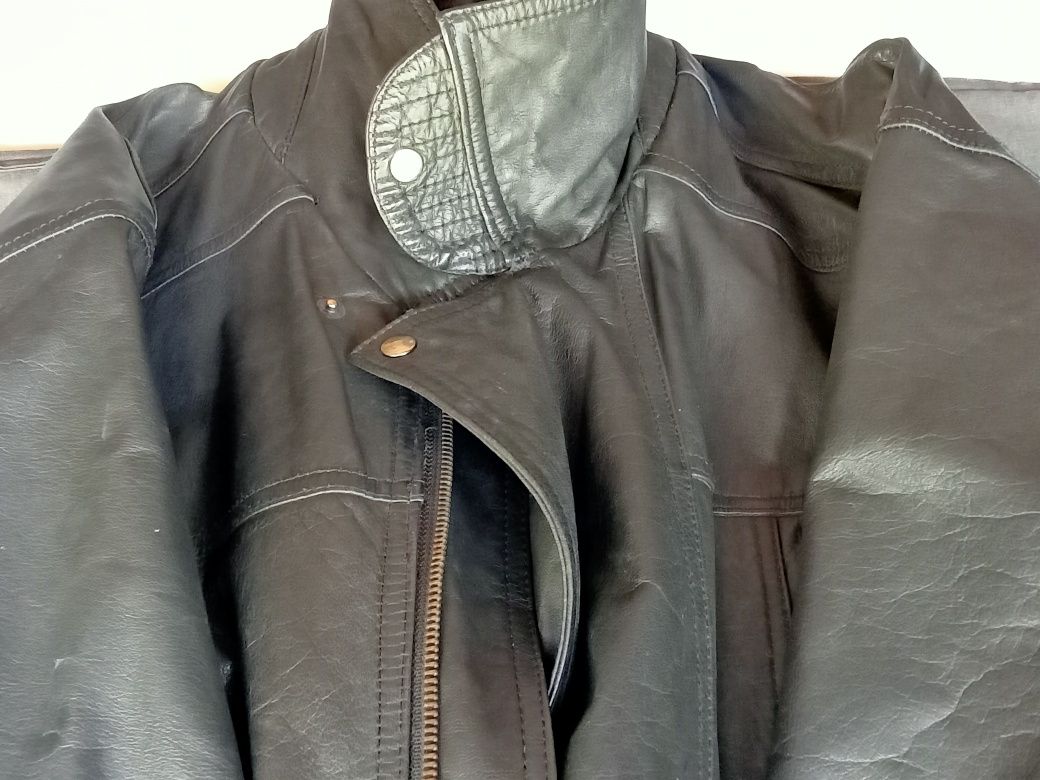Куртка кожаная черная мужская