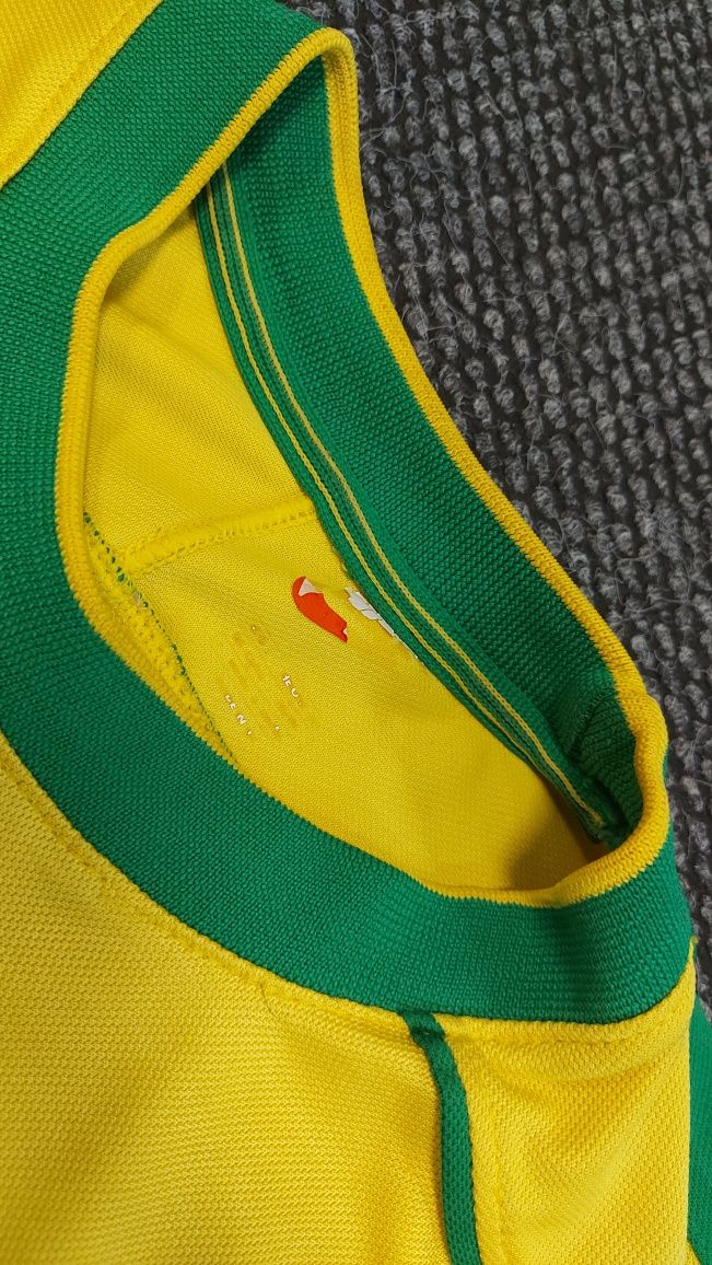 Brasil тениска Nike L/XL размер