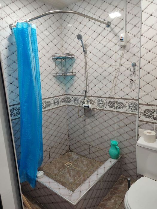 Фрунзенский Ижара Нотурар 1-хонали