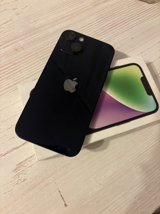 Продаю IPhone 14. В отличном состоянии