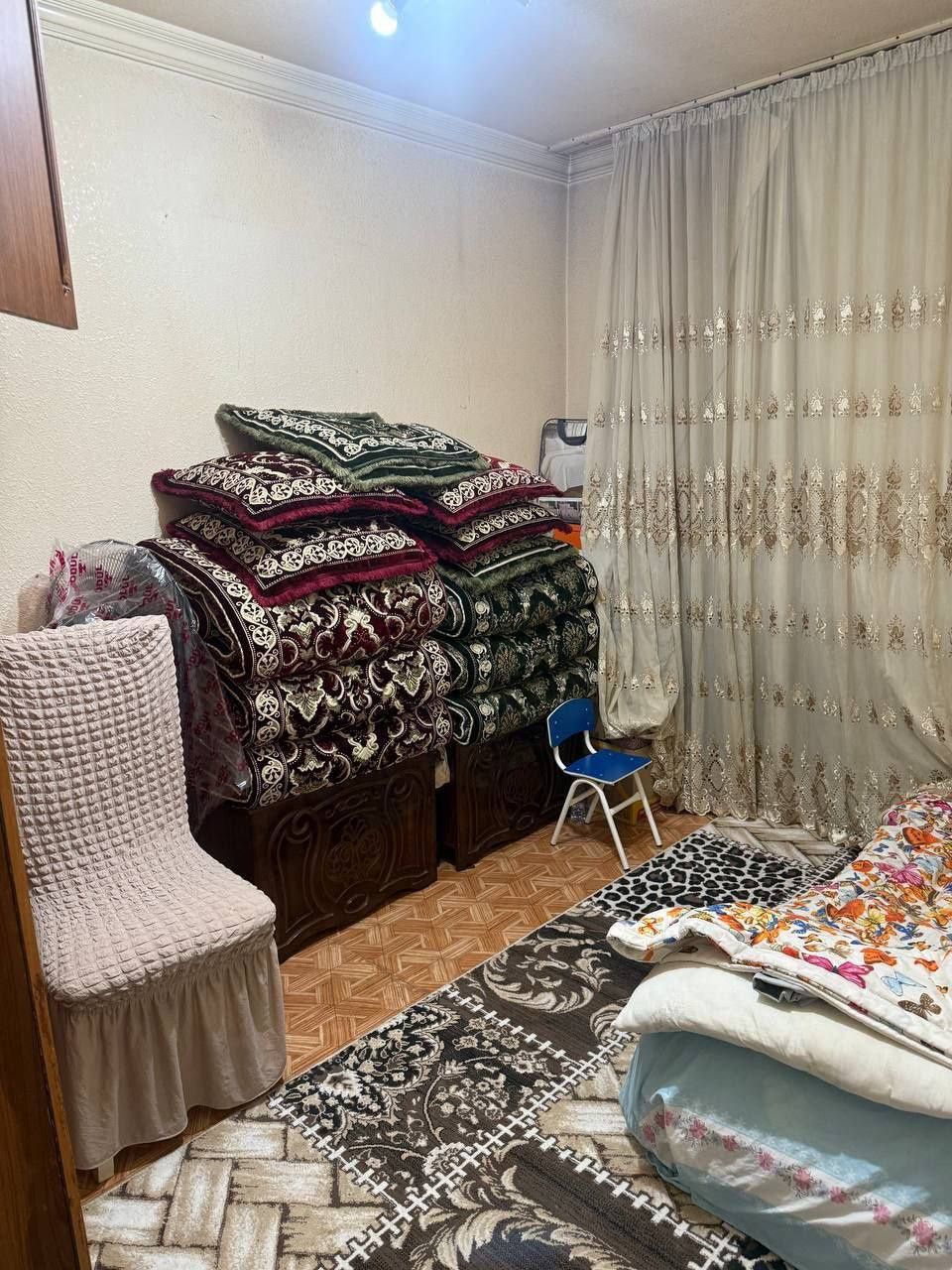 Tansiqboyev 3 3/2/4 sredni remont 65m2