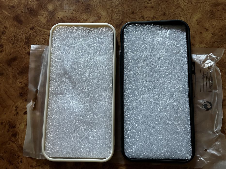 Set 2 huse IPhone 12
