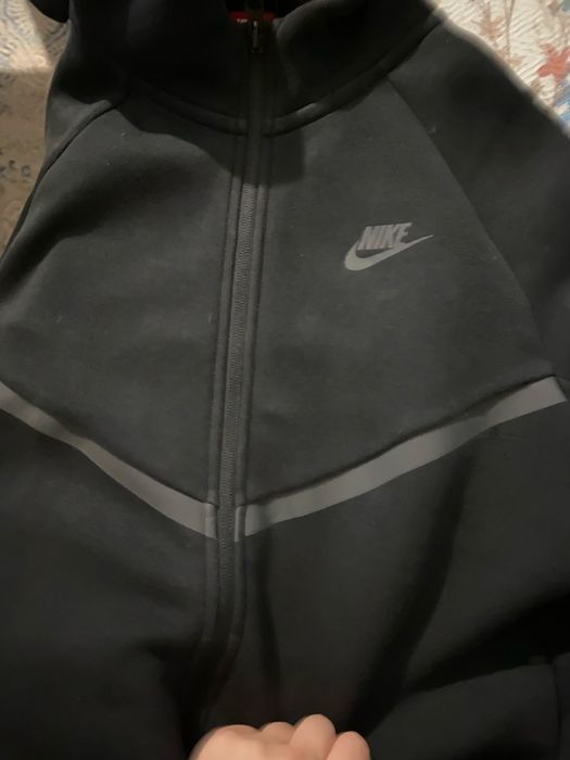 Готино Горнище Найк