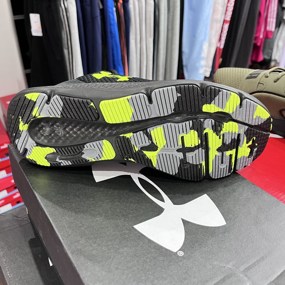 40.5 Under Armour Charged Persuit 3 | Оригинални мъжки маратонки