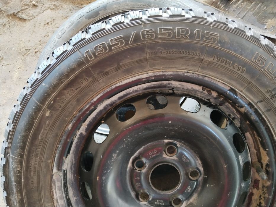 Запаску новый на Ауди