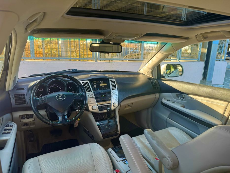 Lexus RX350 4x4 • Automat • Trapă • Cameră • Senzori • Climatronic