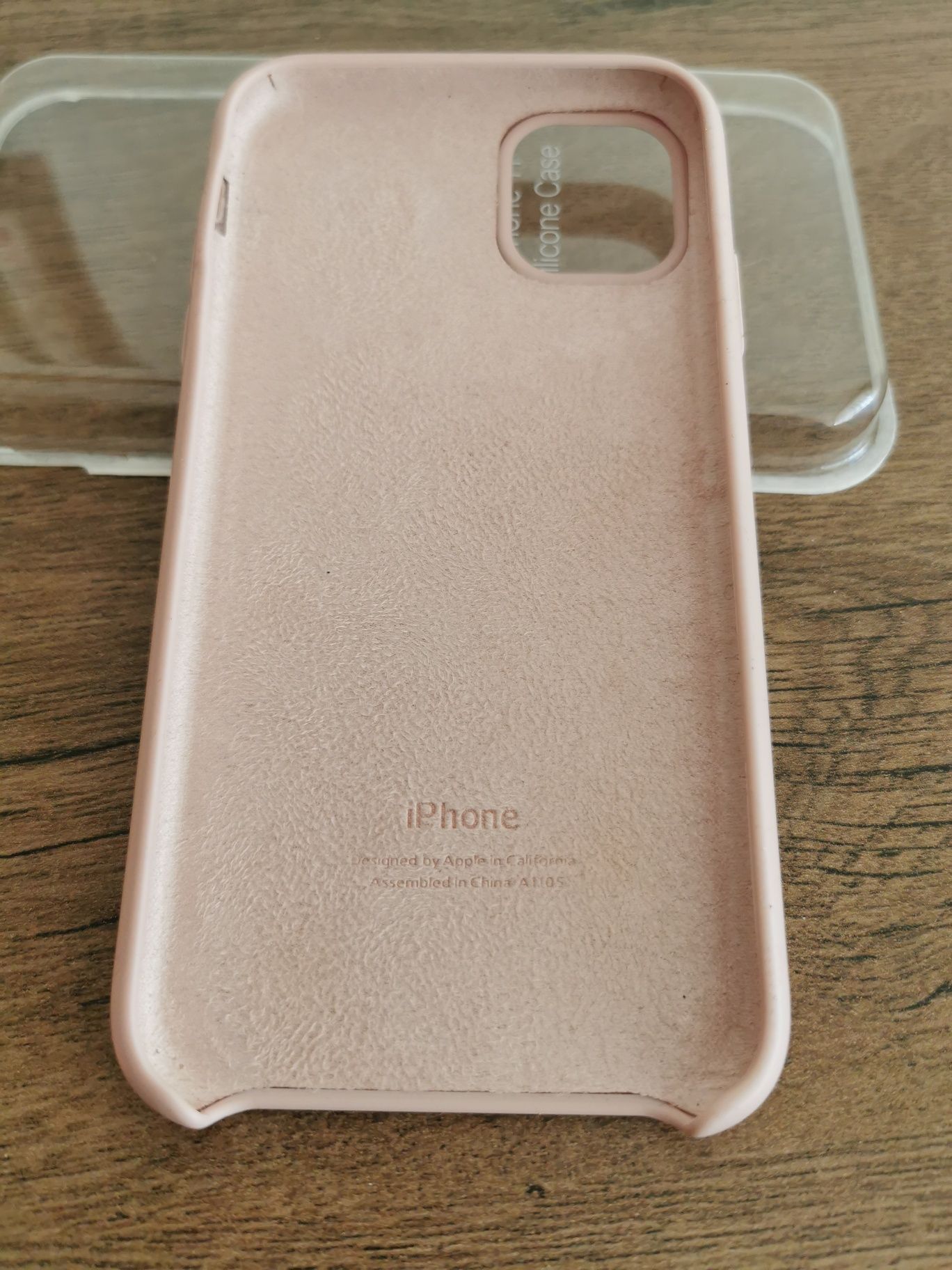 Силиконов гръб за iPhone 11