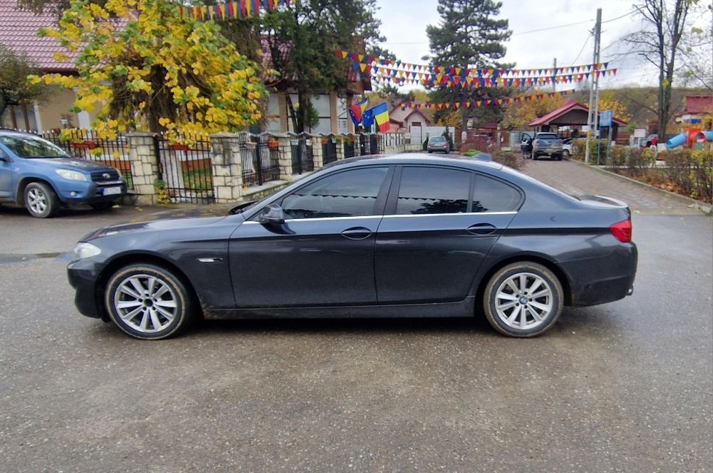 Bmw f 10 520d 184 cp Automat 8+1