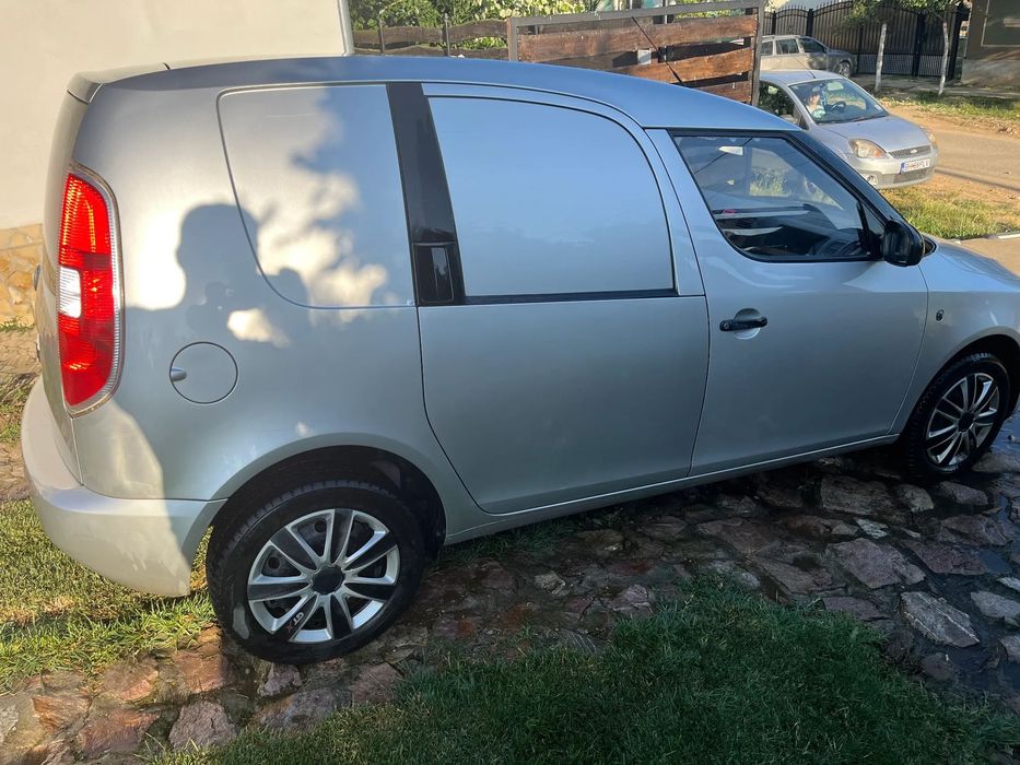 Skoda Praktik 1.4 TDI 2 locuri + marfă Pret Negociabil