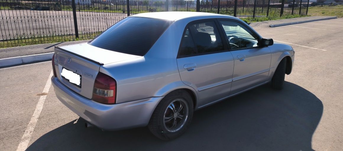 Mazda Familia 1.5 АКПП В отличном состоянии