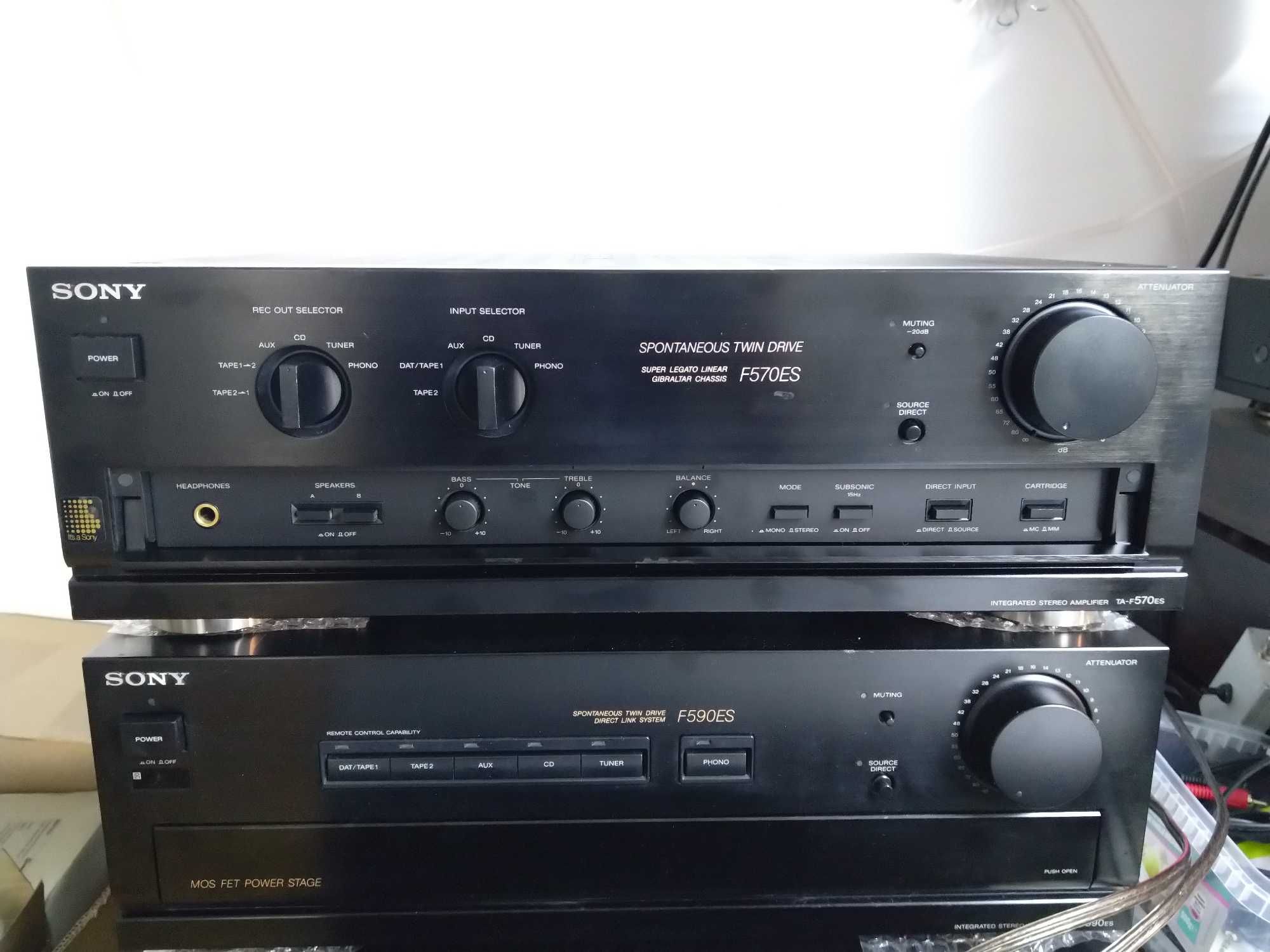 SONY TA-F570ES Amplificator Seria ES Statie Putere 2x125W/8Ohm