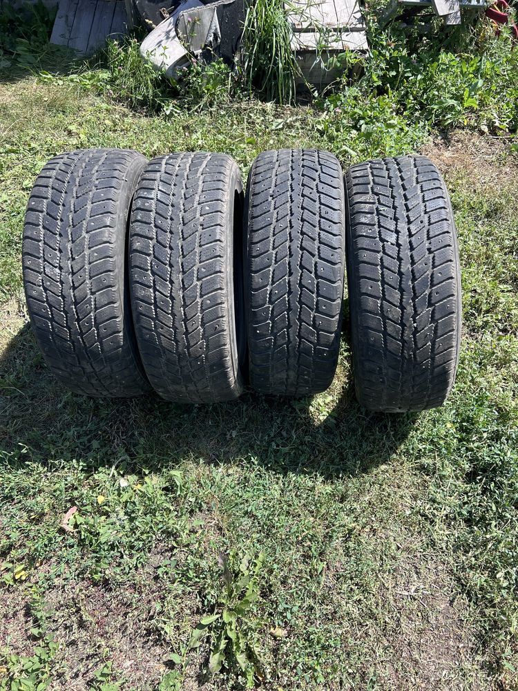 Шины зимние 225/55/17
